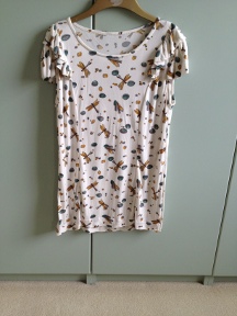 Sewaholic Penrell Blouse in tan dragonfy-print silk jersey